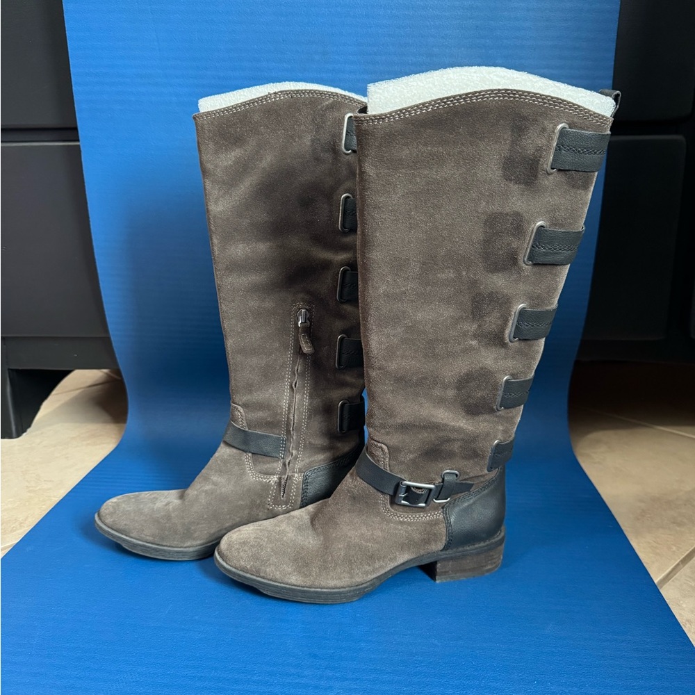 Stylish Women's Knee-High Boots in Brown/ Gray Suede